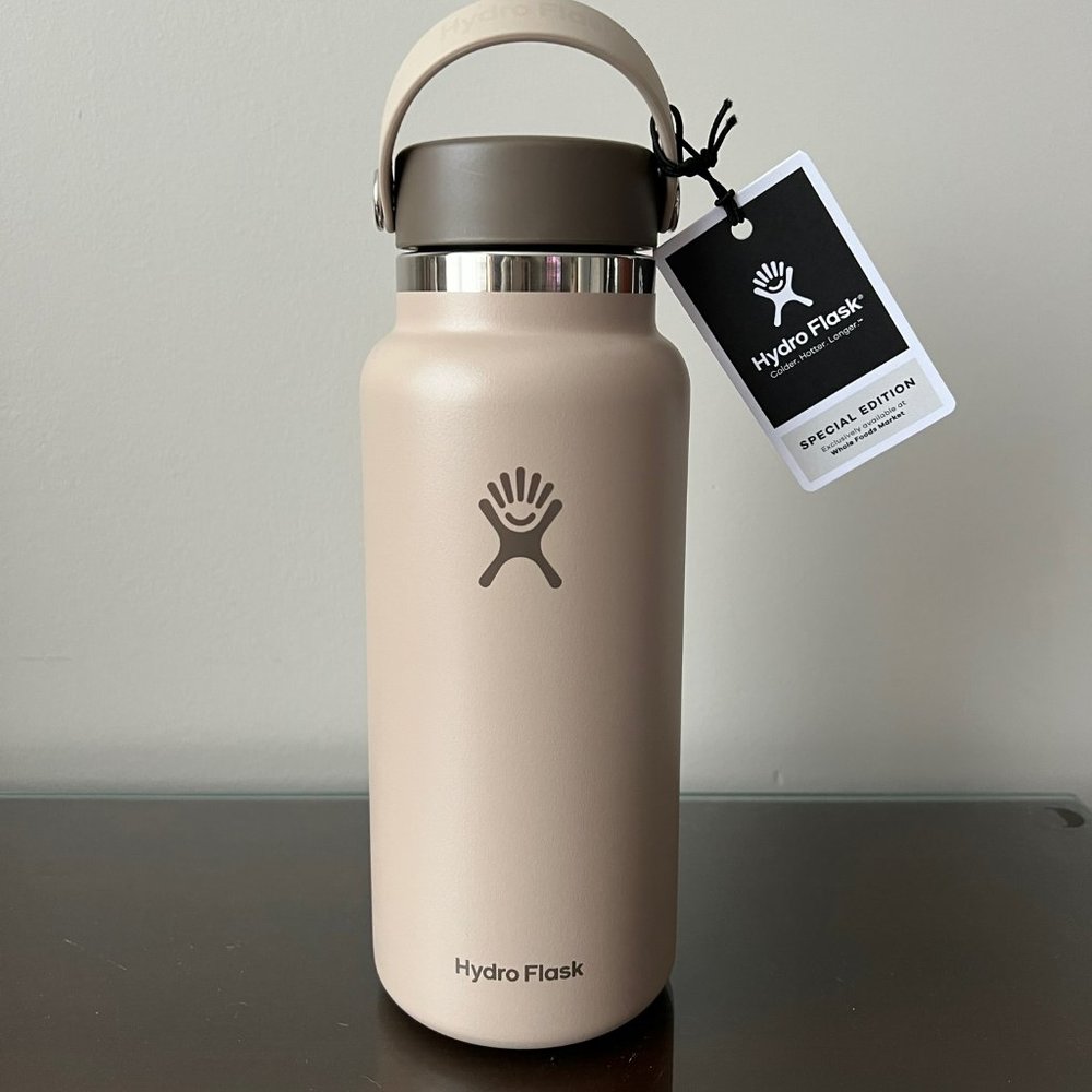 Hydro Flask Special Edition Wide-Mouth Water Bottle 32 oz. Taproot.